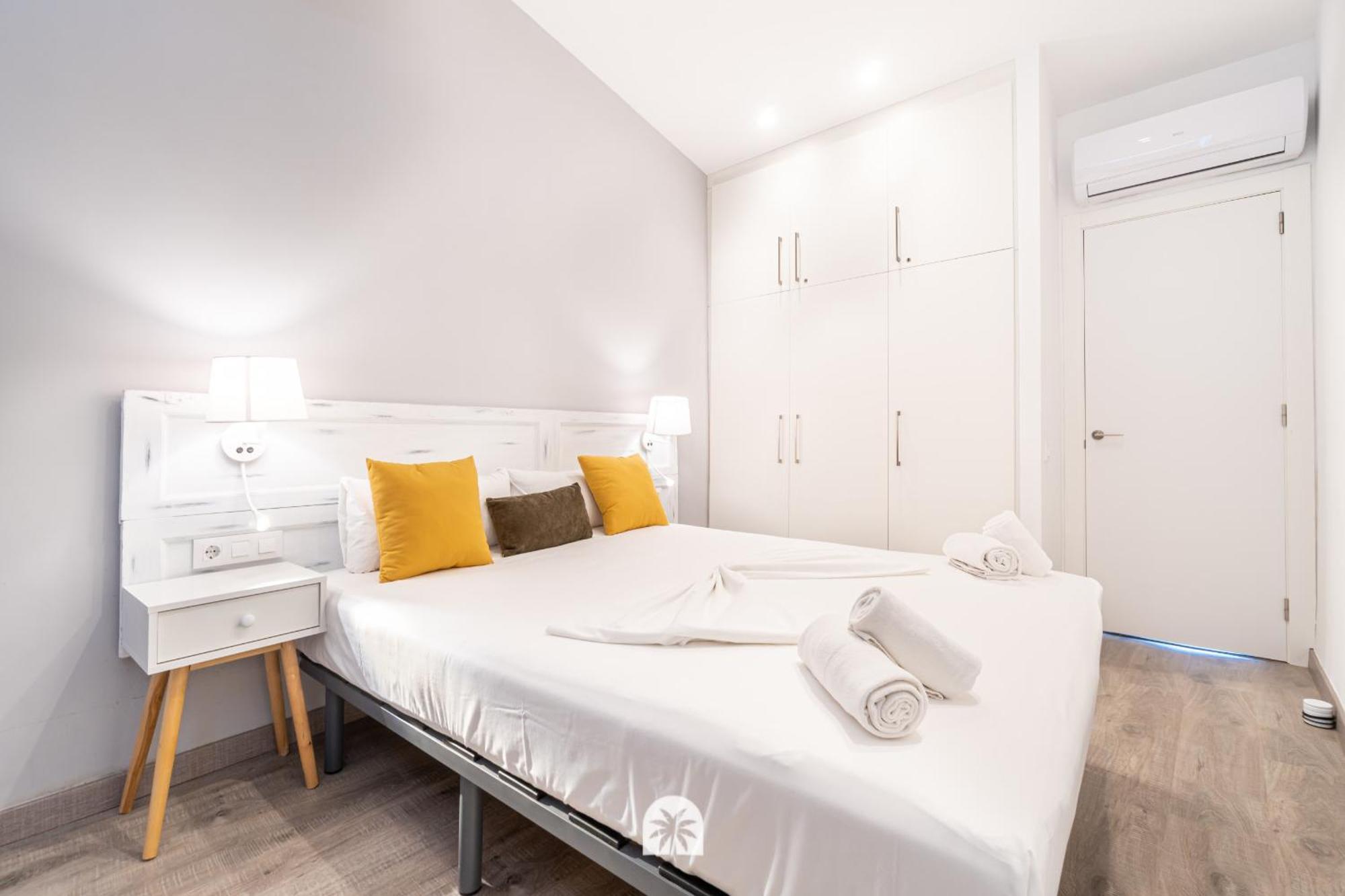 Mediterranean Way - Forum Atico Apartment *